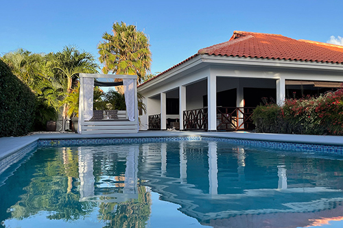 Luxury villa on Curaçao Flamboyan for rent